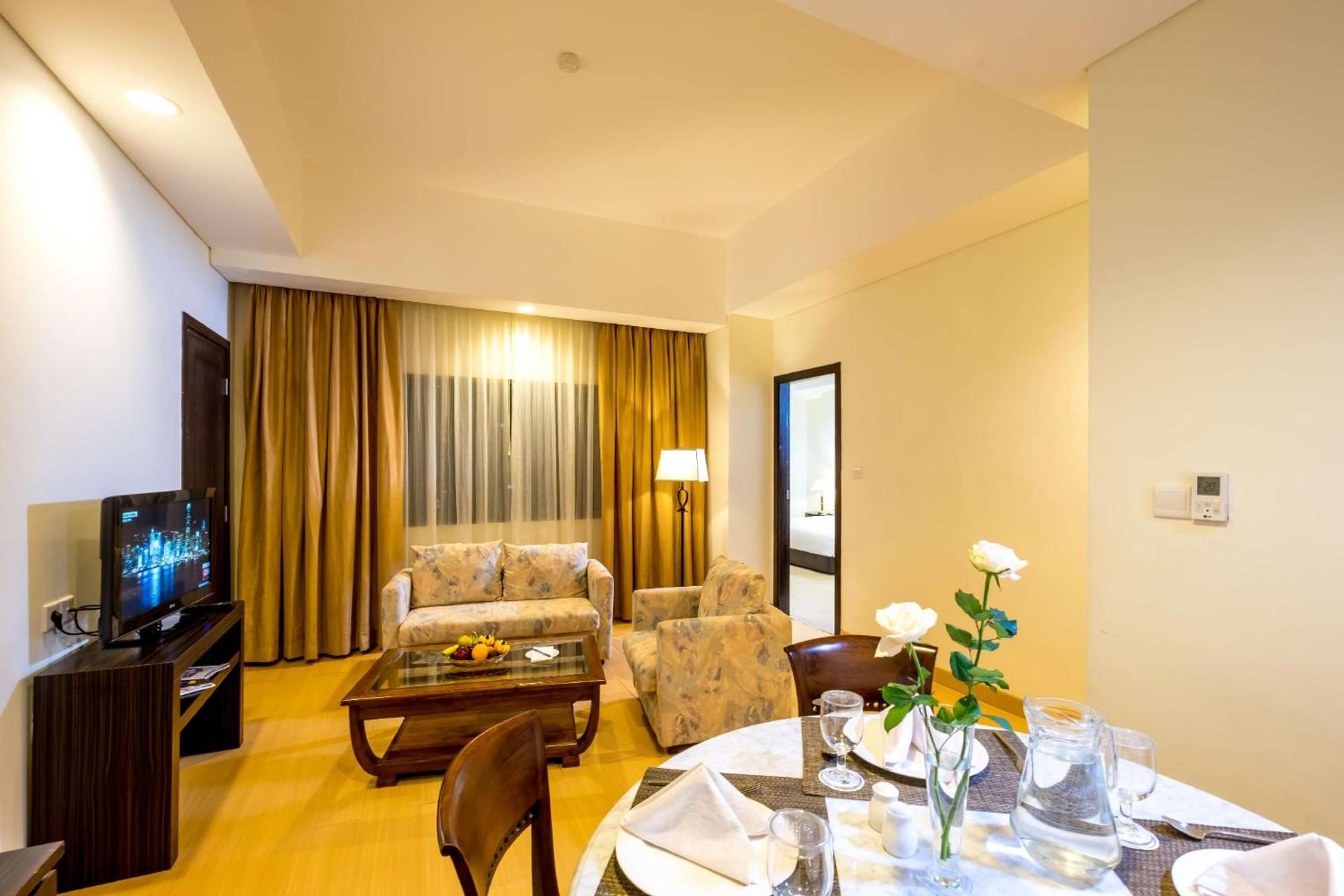 Sintesa Peninsula Hotel Παλεμπάνγκ Εξωτερικό φωτογραφία