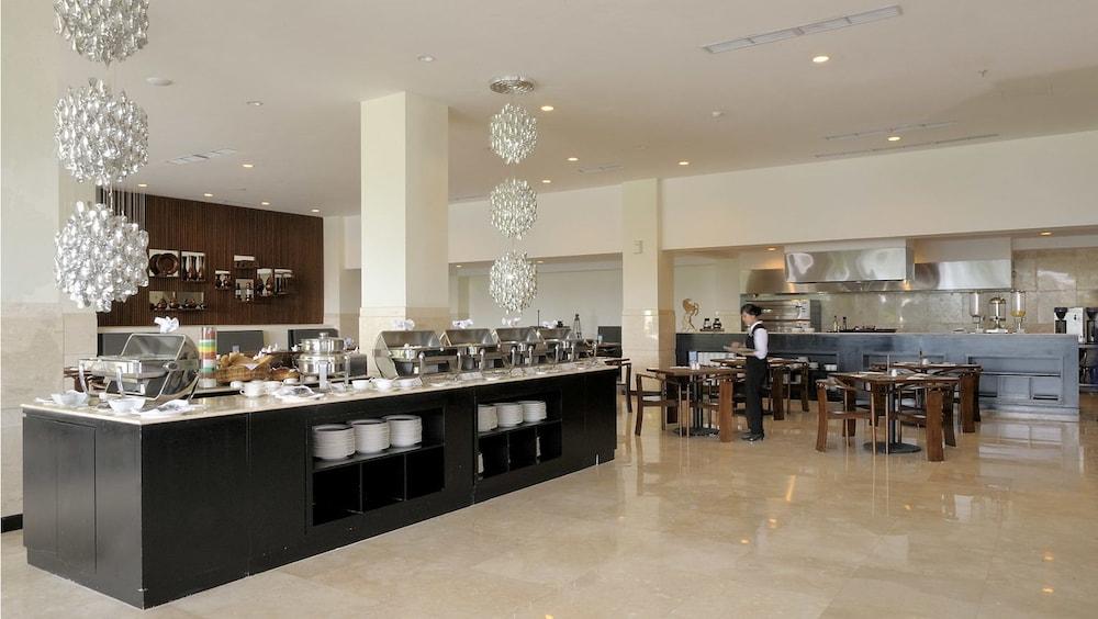 Sintesa Peninsula Hotel Παλεμπάνγκ Εξωτερικό φωτογραφία