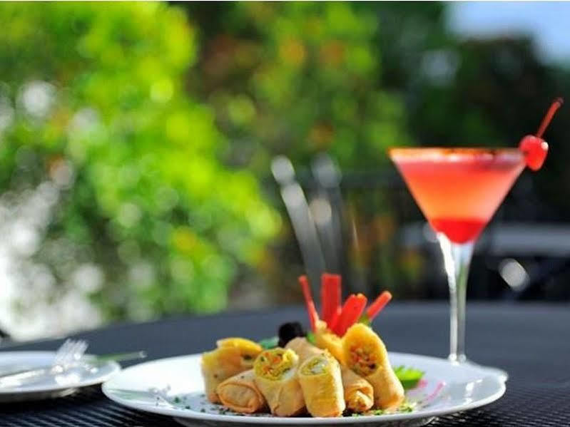 Sintesa Peninsula Hotel Παλεμπάνγκ Εξωτερικό φωτογραφία